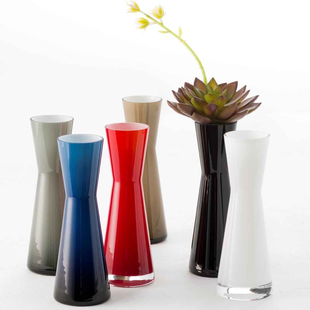 Váza Puccini 18 cm bílá_1