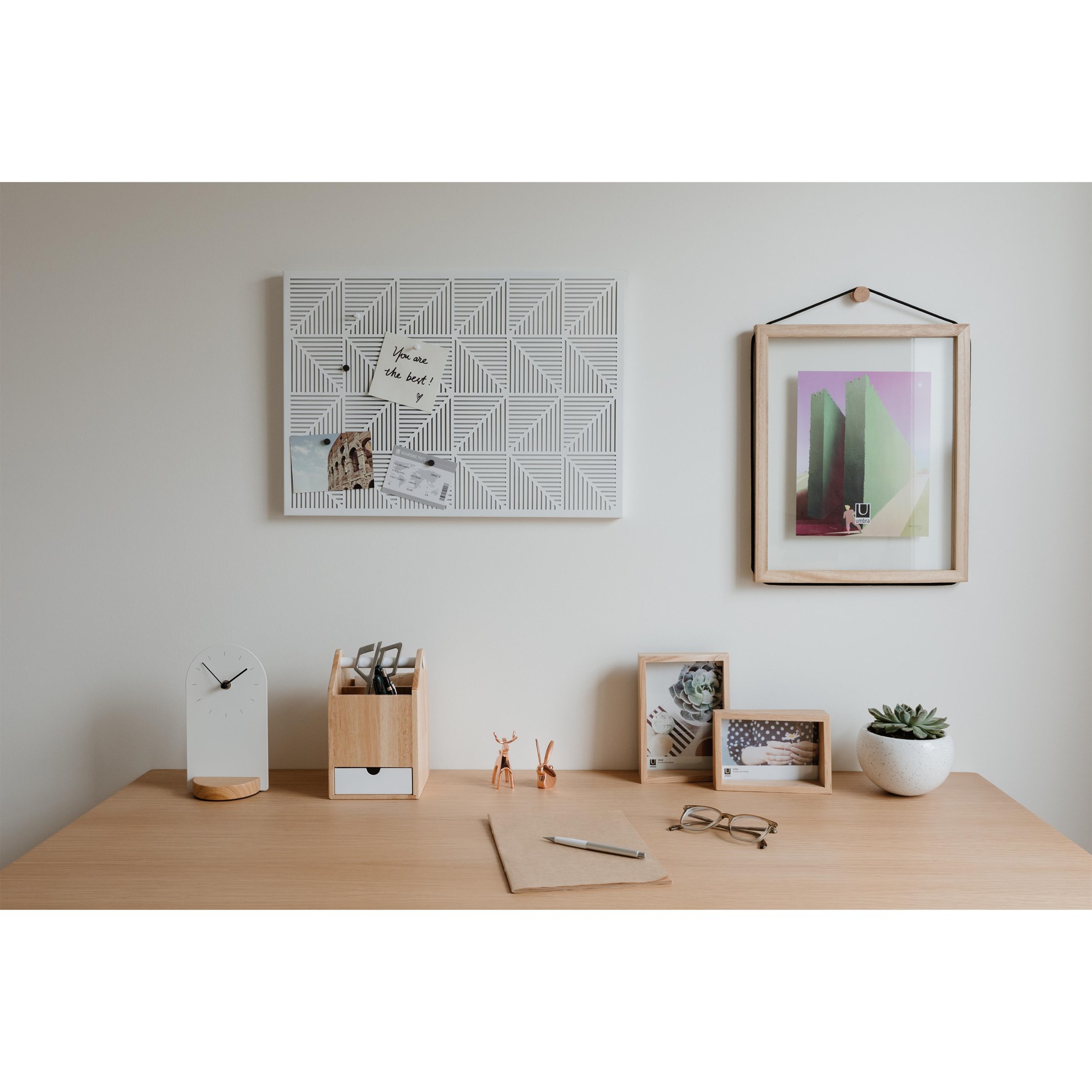 Perforovaná kovová tabule TRIGON+magnety_5