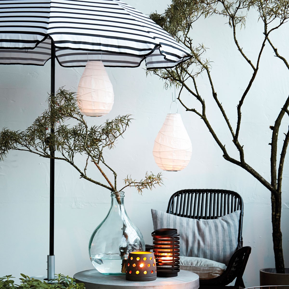 Lucerna papírová DROP bílá 30cm_0