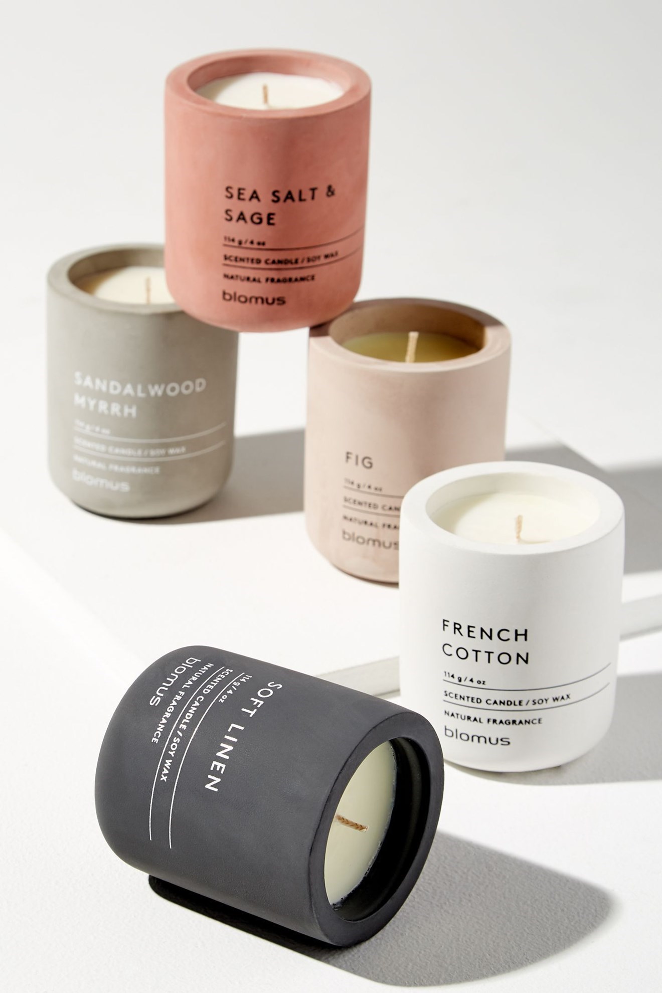Obrázek z Vonná svíčka Blomus FRAGA L French cotton 