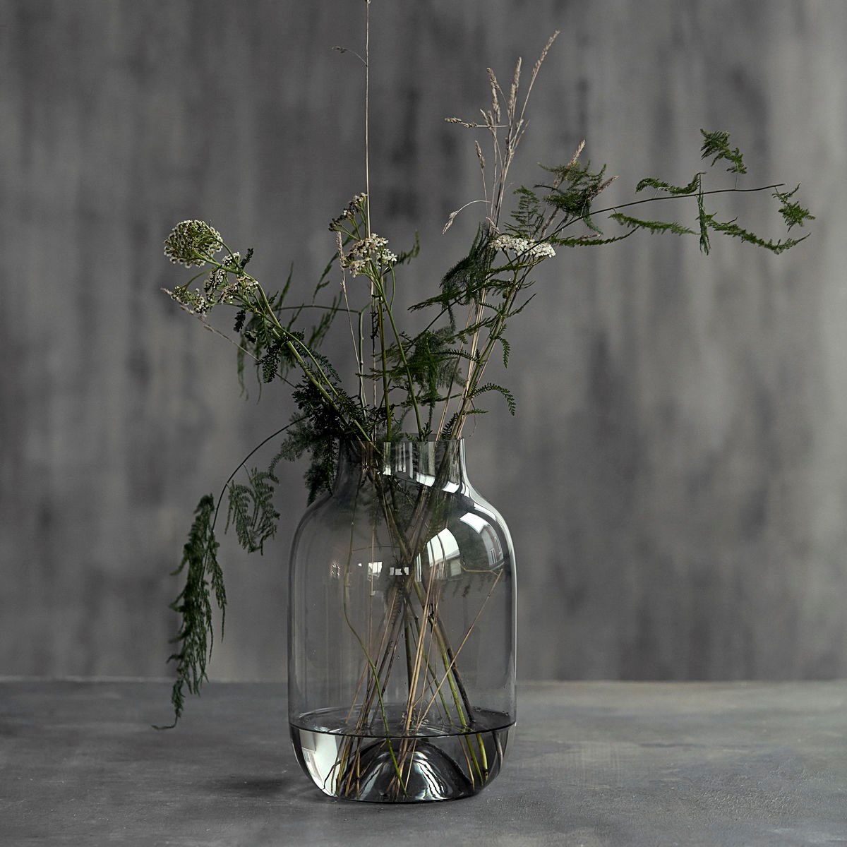 Váza SHAPED šedá 25,4 cm (Wl0144)_1