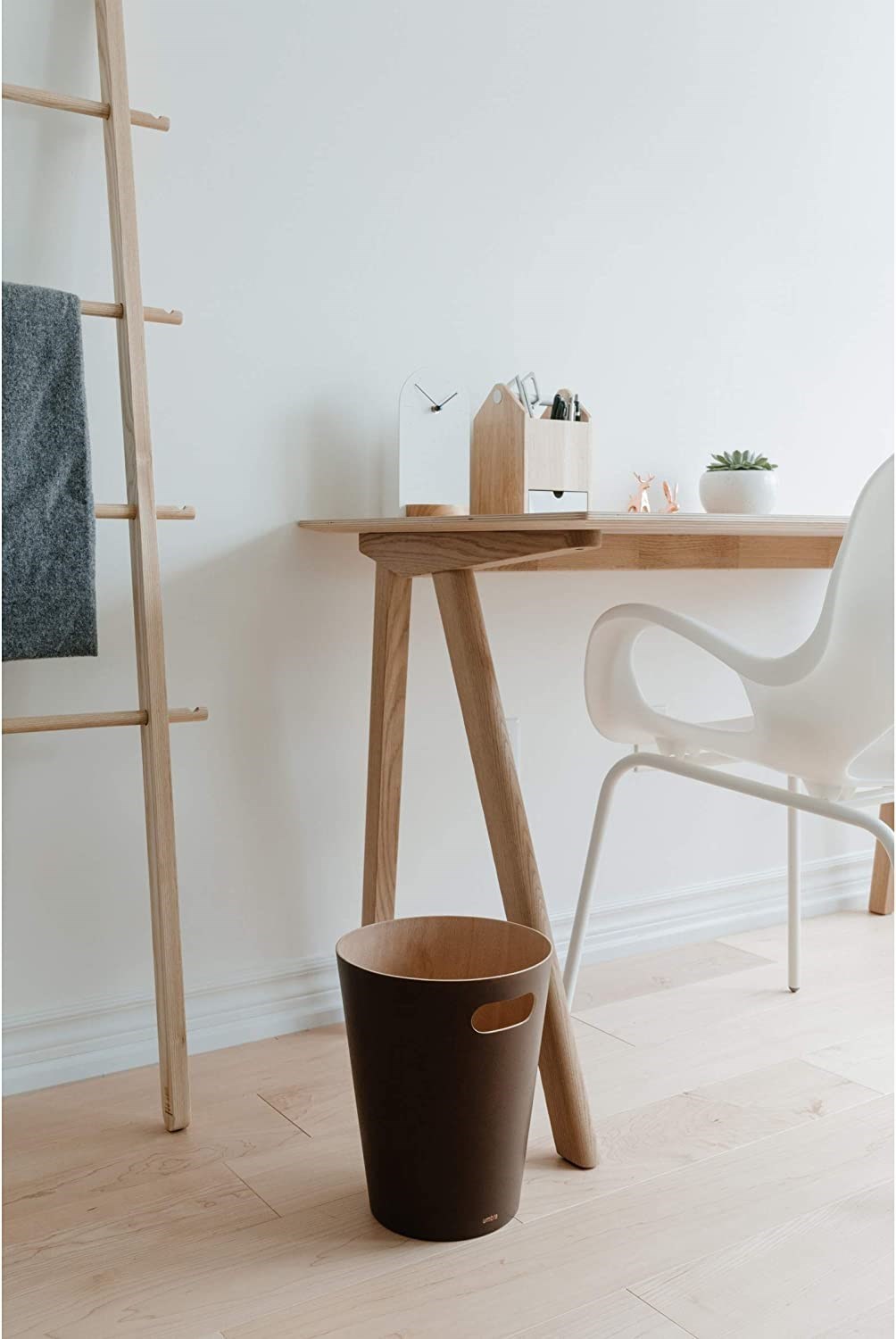 Obrázek z Žebřík, věšák HUB - nastavitelná šíře - bílá, přírodní 