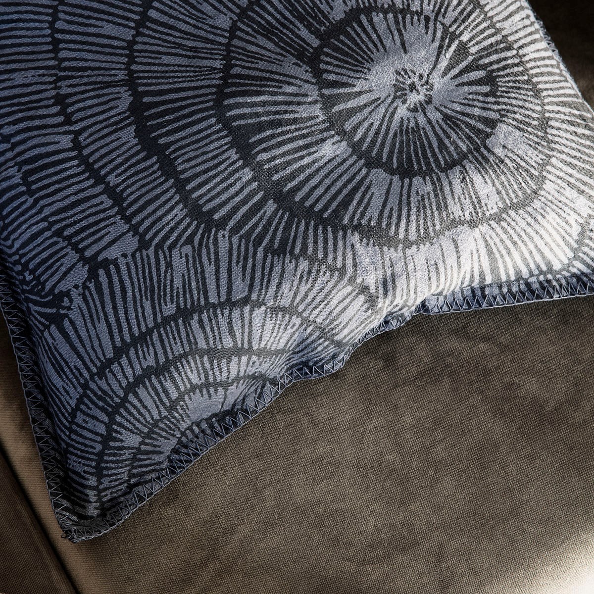 Povlak na polštář PAPER fialová_1