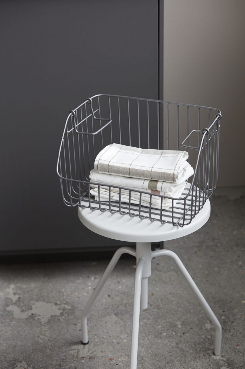 Obrázek z Drátěný koš NAGPUR 32x24 cm šedý 