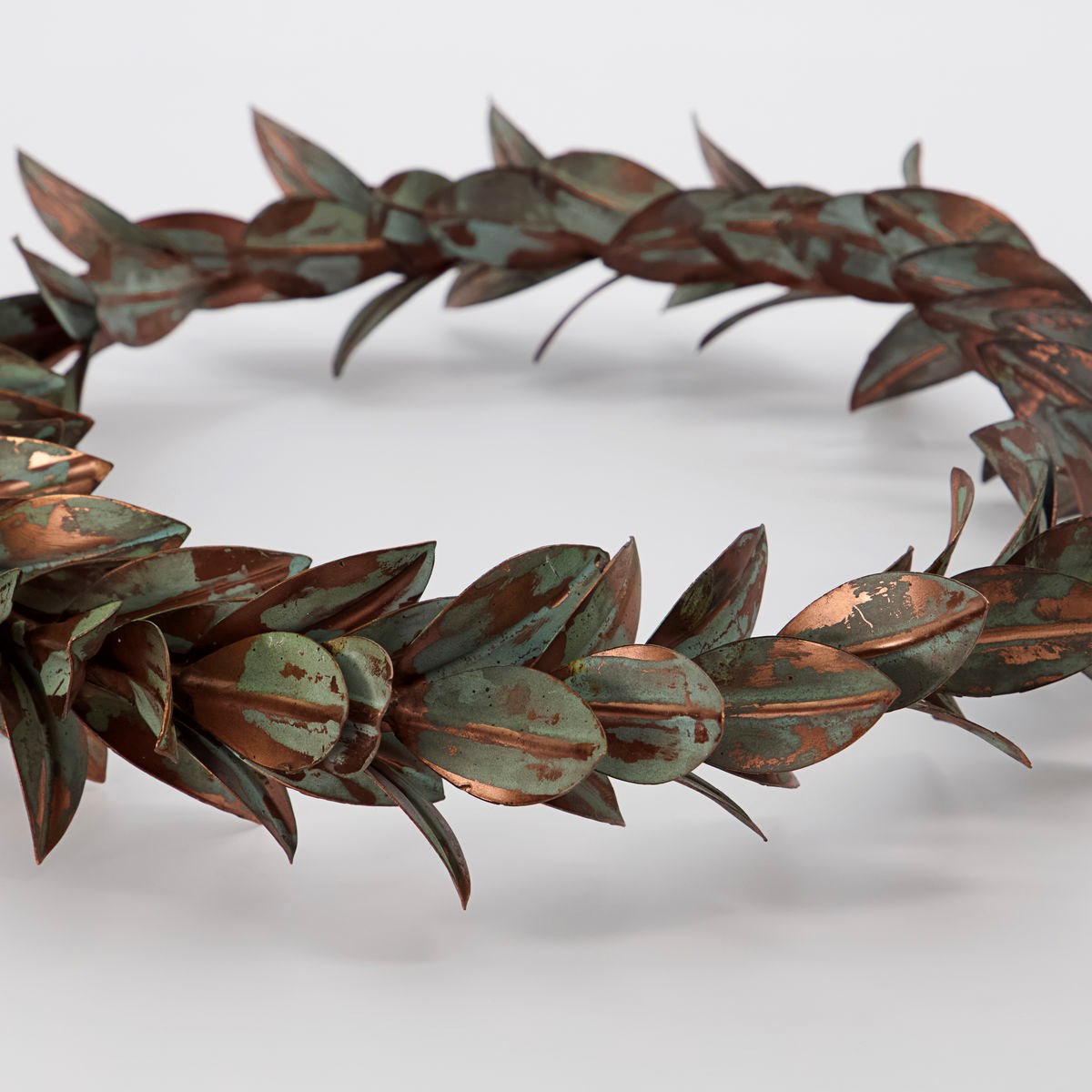 Kovový věneček TARE 29 cm měděný s patinou_1