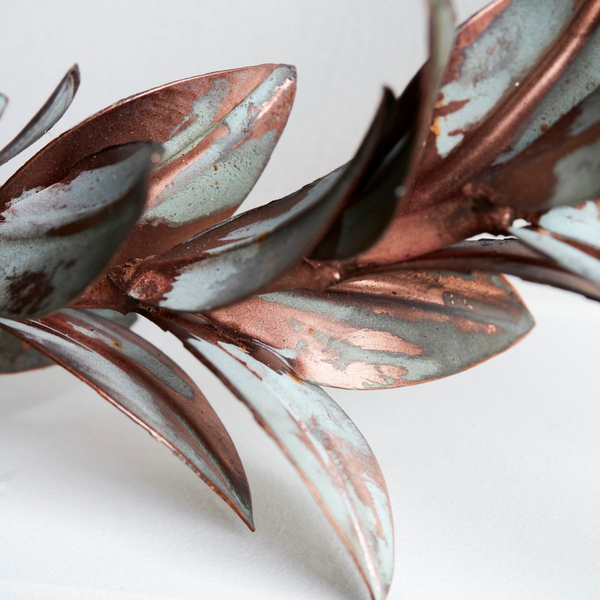 Kovový věneček TARE 29 cm měděný s patinou_2