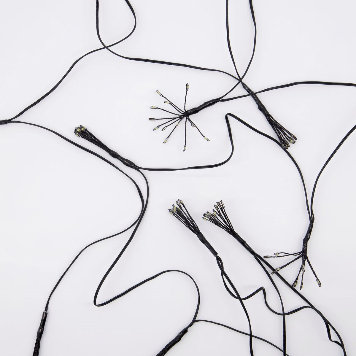 Světelný řetěz prskavky STARS 10x12 LED /270 cm černý_0