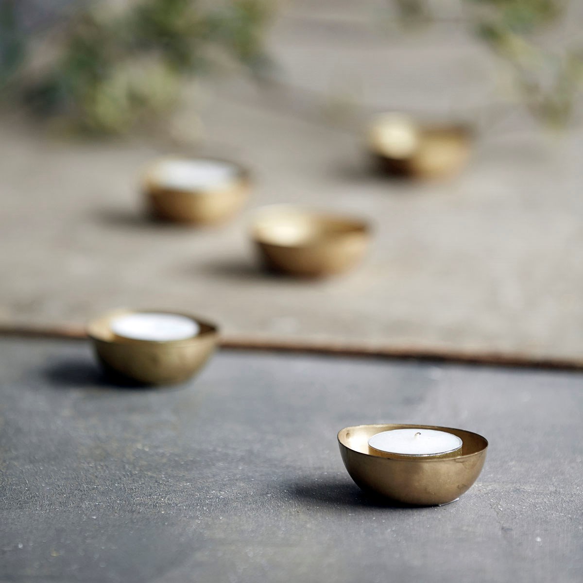 Mosazný svícen EGG SET/6 ks_0