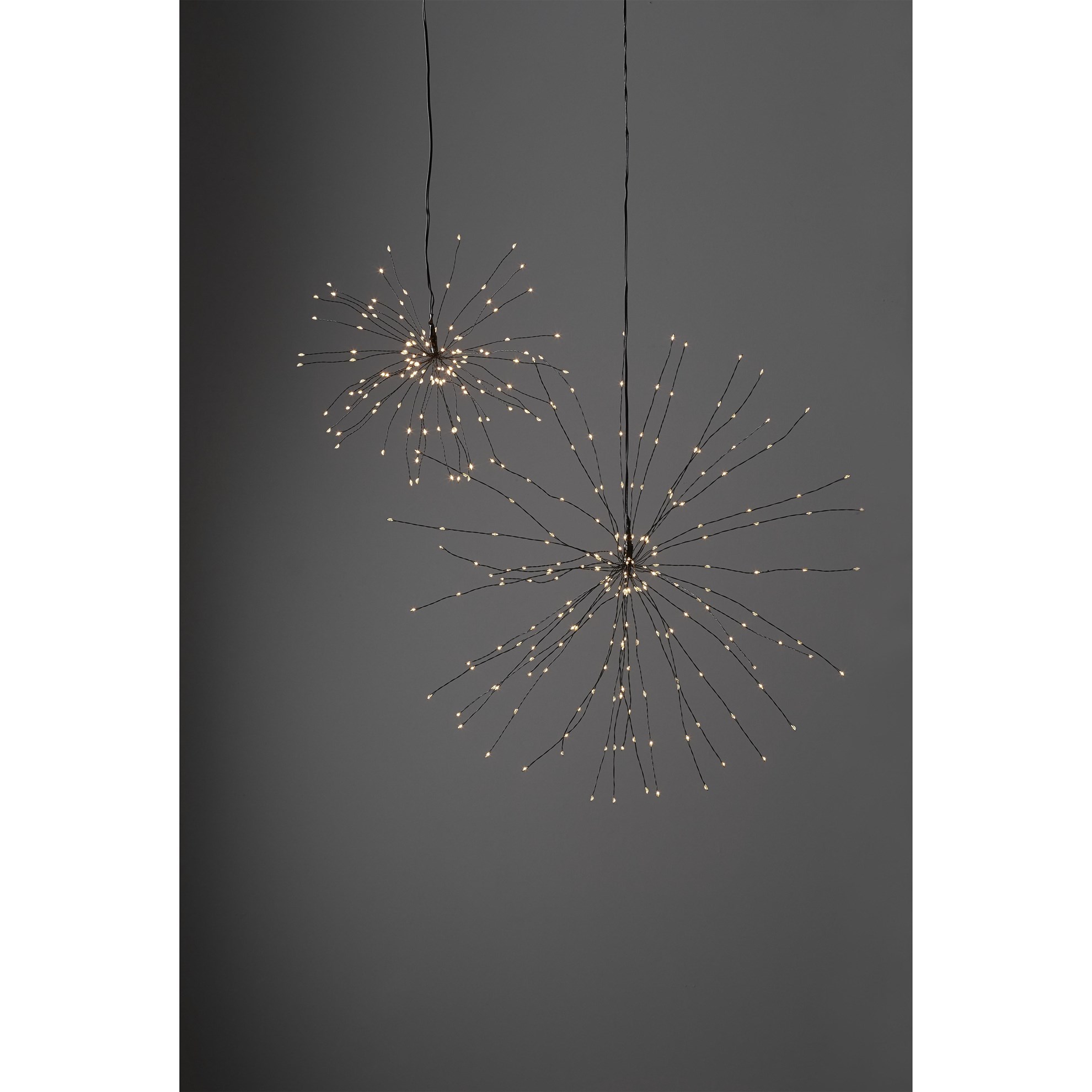 3D-LED-Hängestern "Firework"
200 warmwhite LED, schwarz,
Material: Metall, 
ca. 50x50 cm, mit Trafo,_2