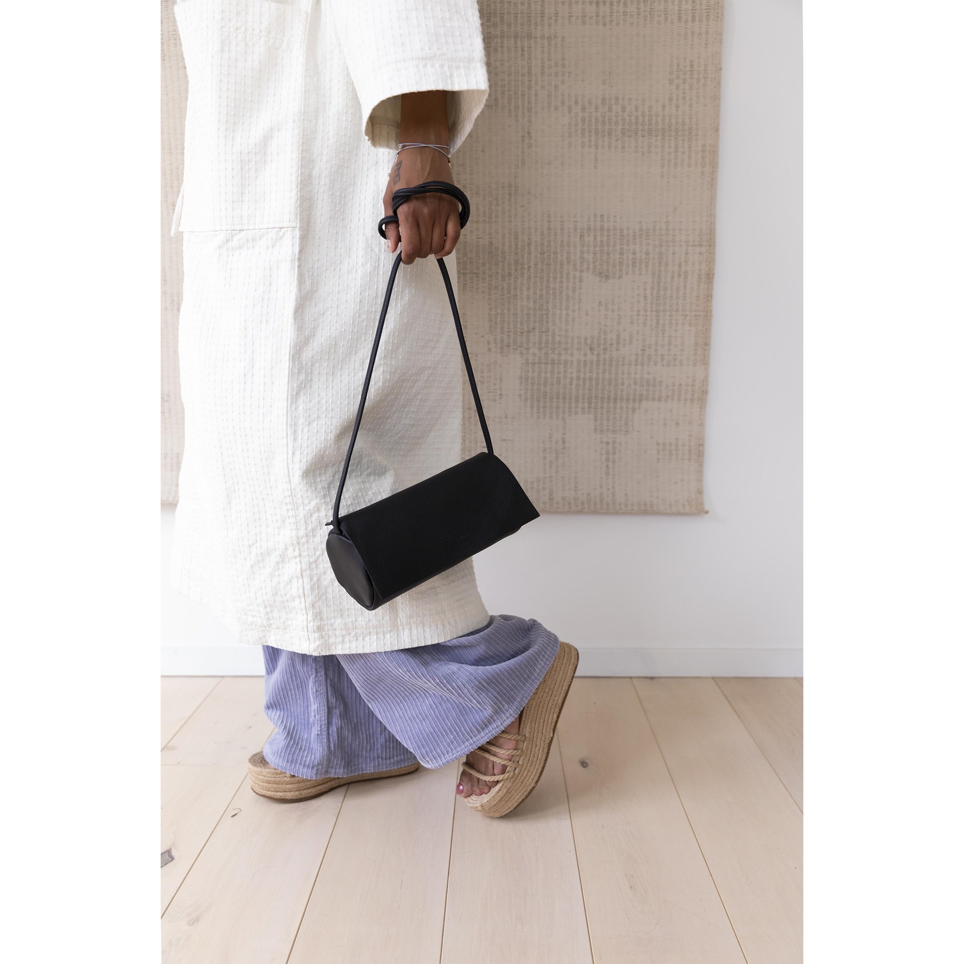 Kabelka JUGOYA full moon Monk & Anna černá_0