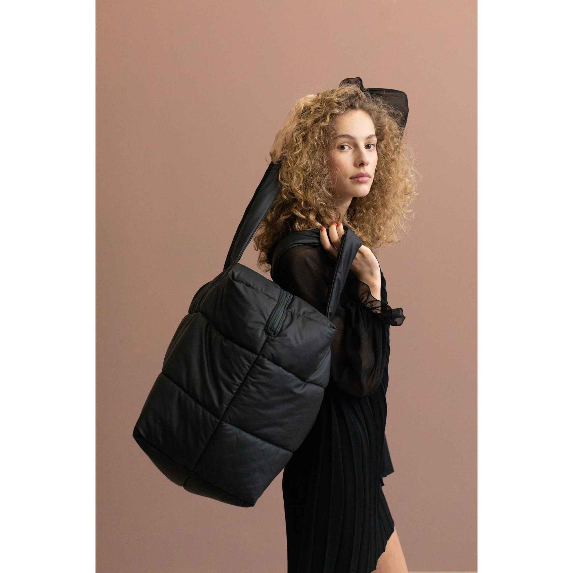 Velká cestovní puffy taška CAMILL Tinne+Mia černá_2