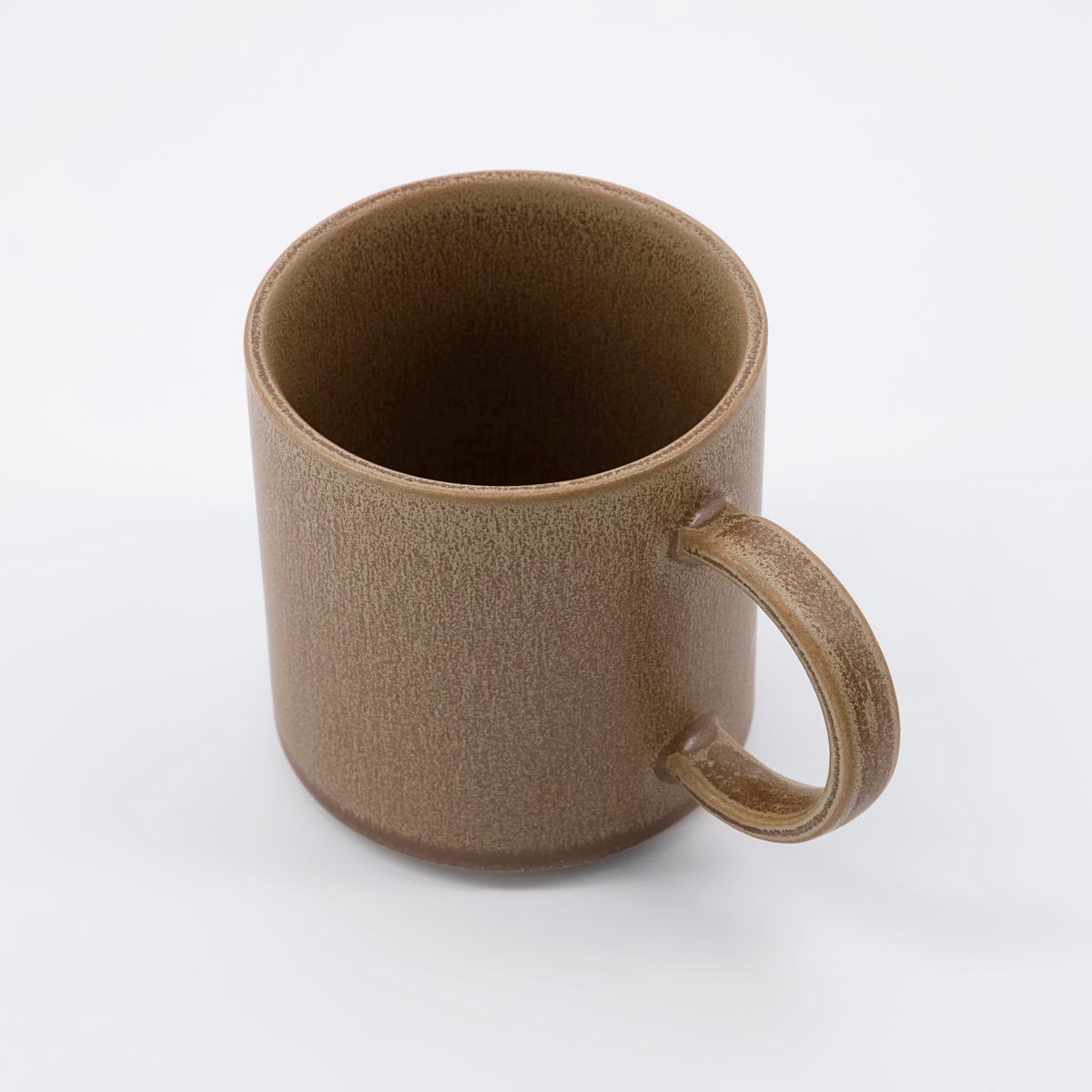 Hrnek CARA hnědá_0