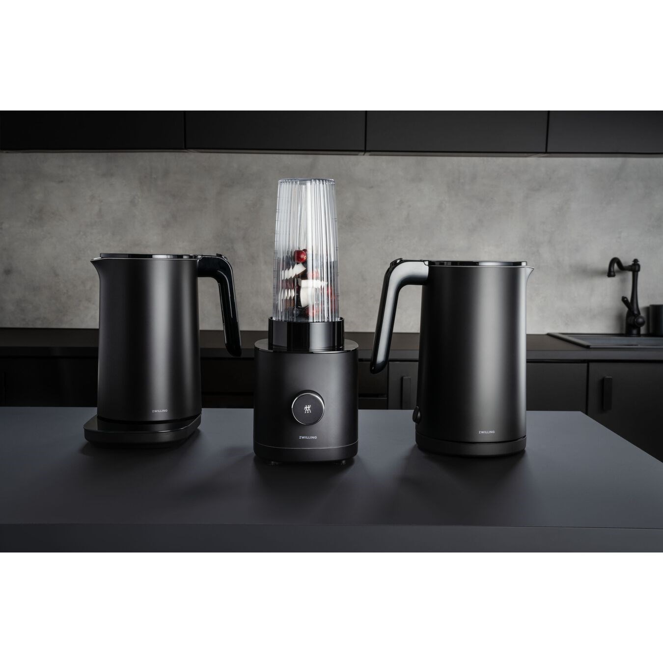 Obrázek z Smoothie-Maker ZWILLING ENFINIGY 550ml titanová nádoba 600W černý 