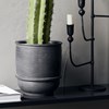 Květináč GROUND betonový 14 cm černý_1