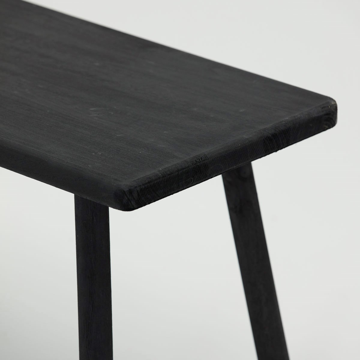 Dřevěná lavice /stolička NADI 120 cm černá_1