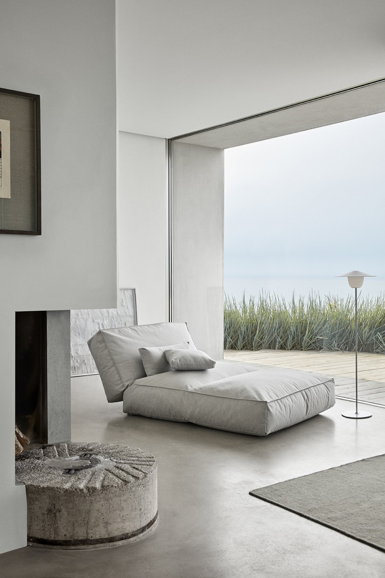 Obrázek z Venkovní polštář Blomus STAY 70x30cm světle šedý 