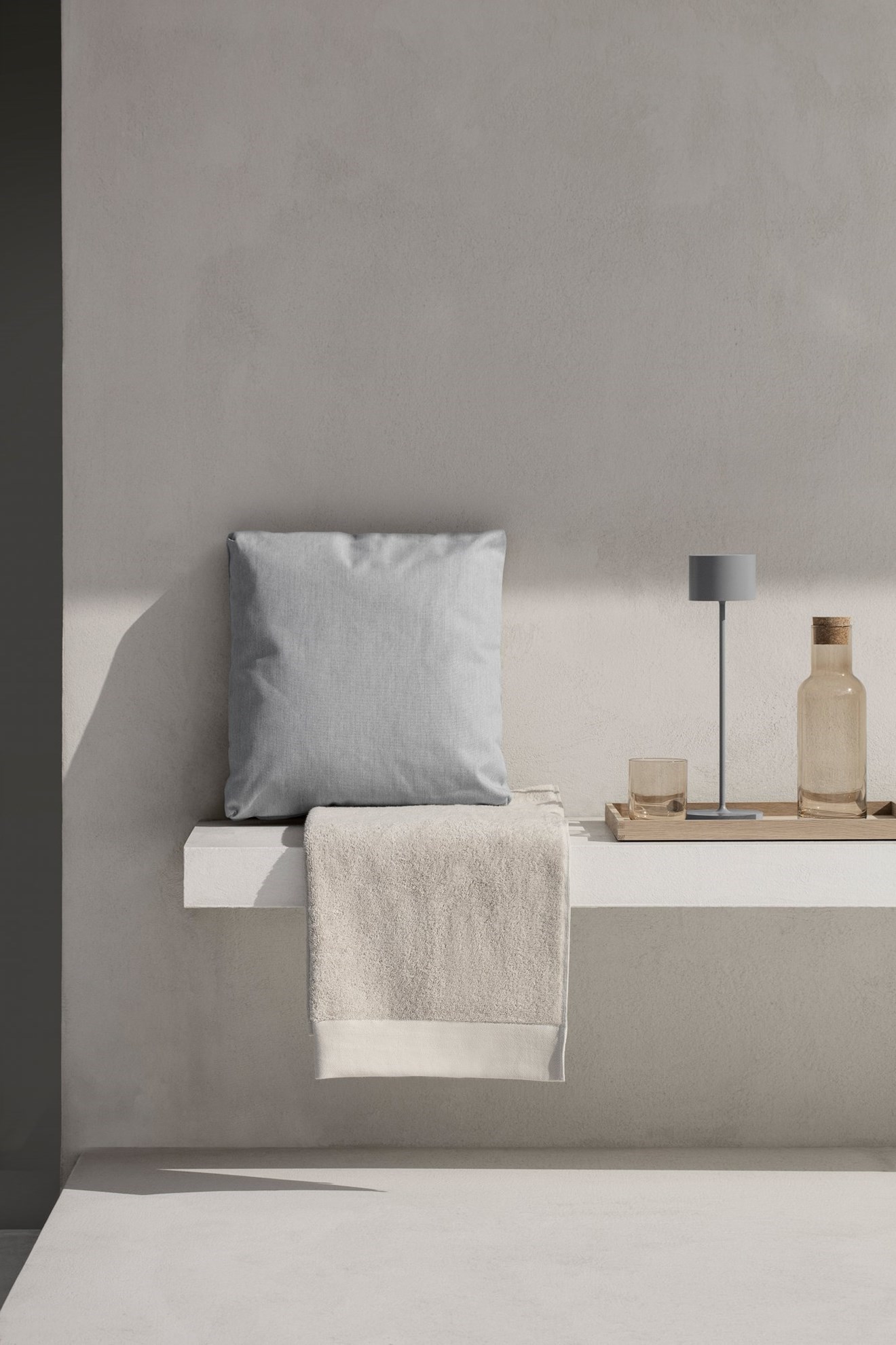 Obrázek z Venkovní polohovací lehátko Blomus STAY 80cm modrošedé 