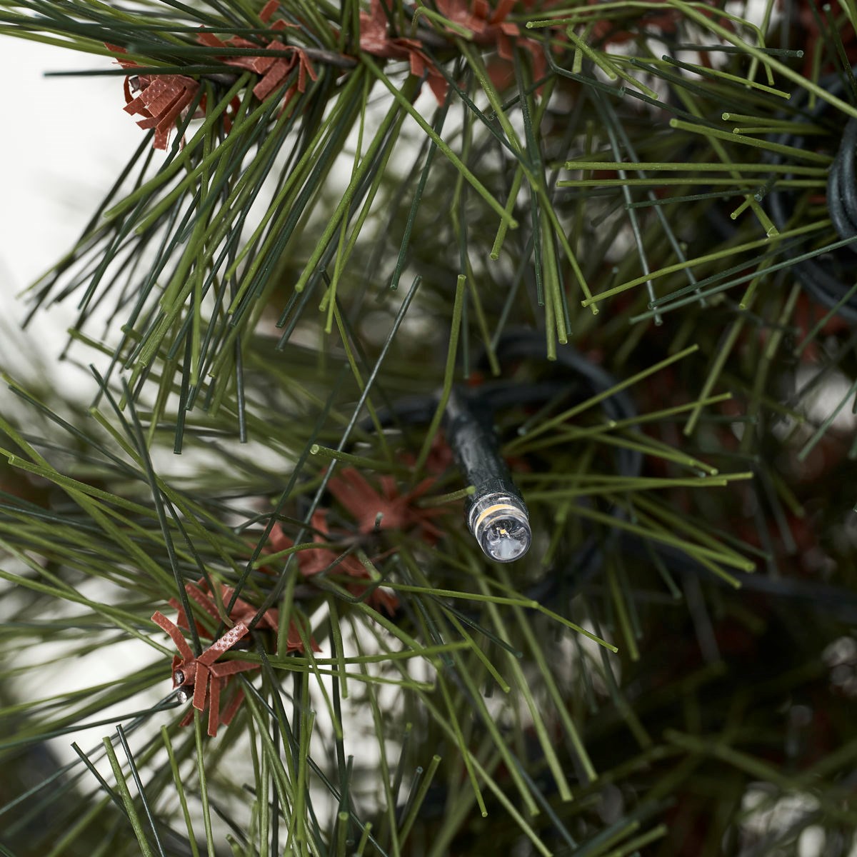 Svítící vánoční strom PINUS 10LED V.30 cm_0