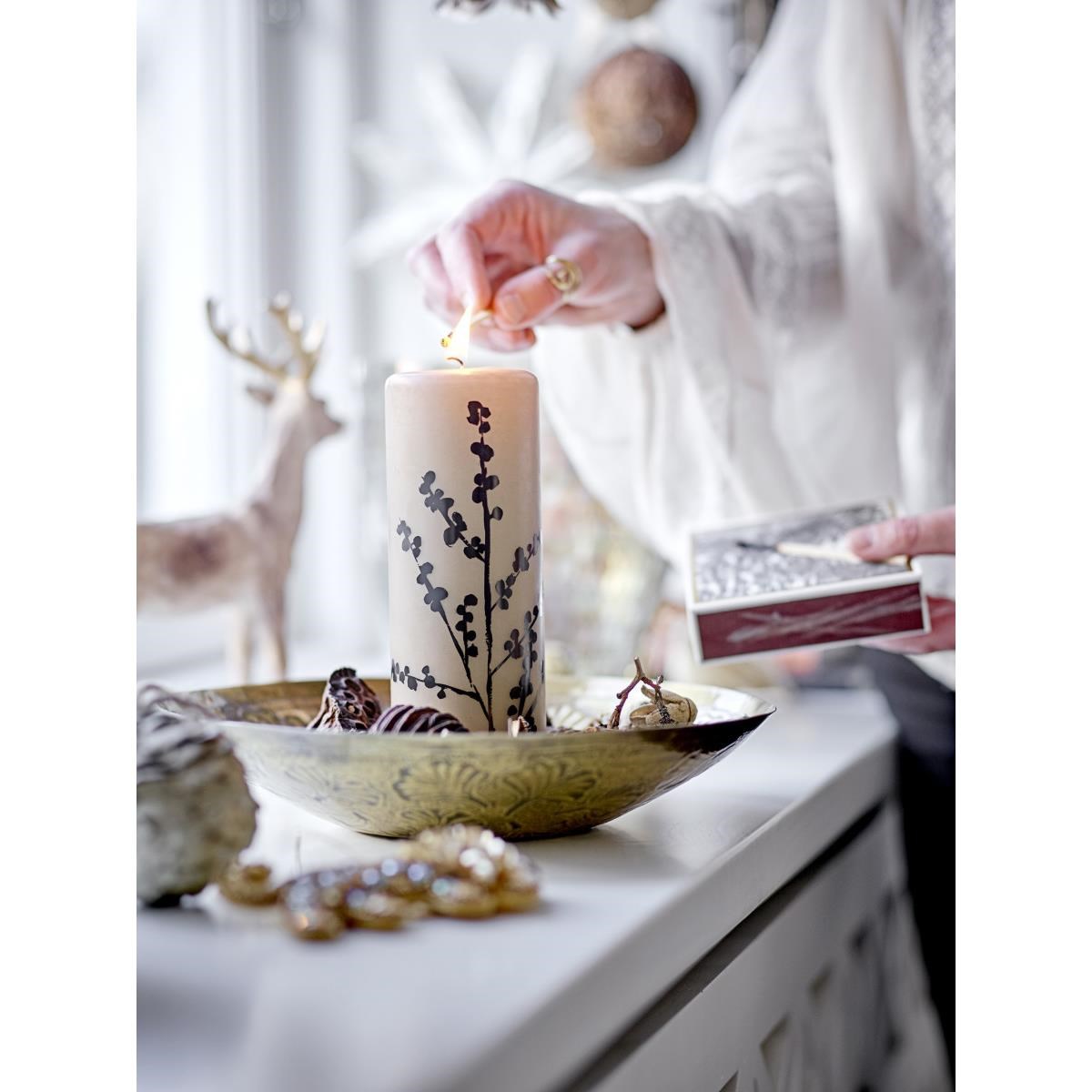Květinová svíčka přírodní parafín_0