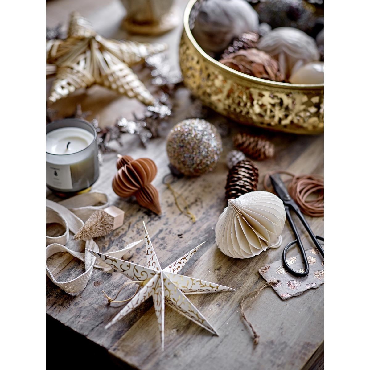 Ornament Zada, hnědé dubové listy_0