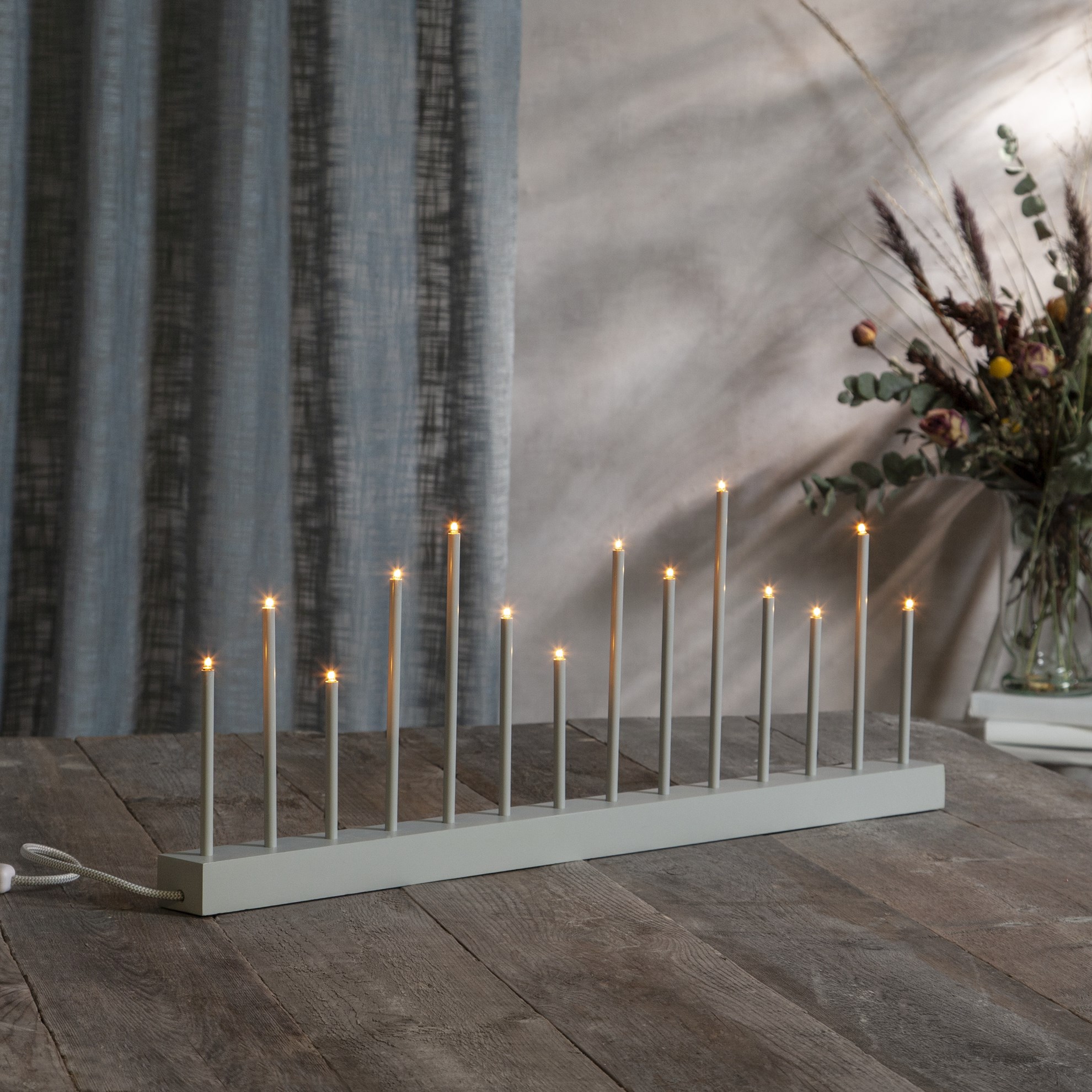 Dekorační LED svícen ECHO 14x žárovek šedý_0