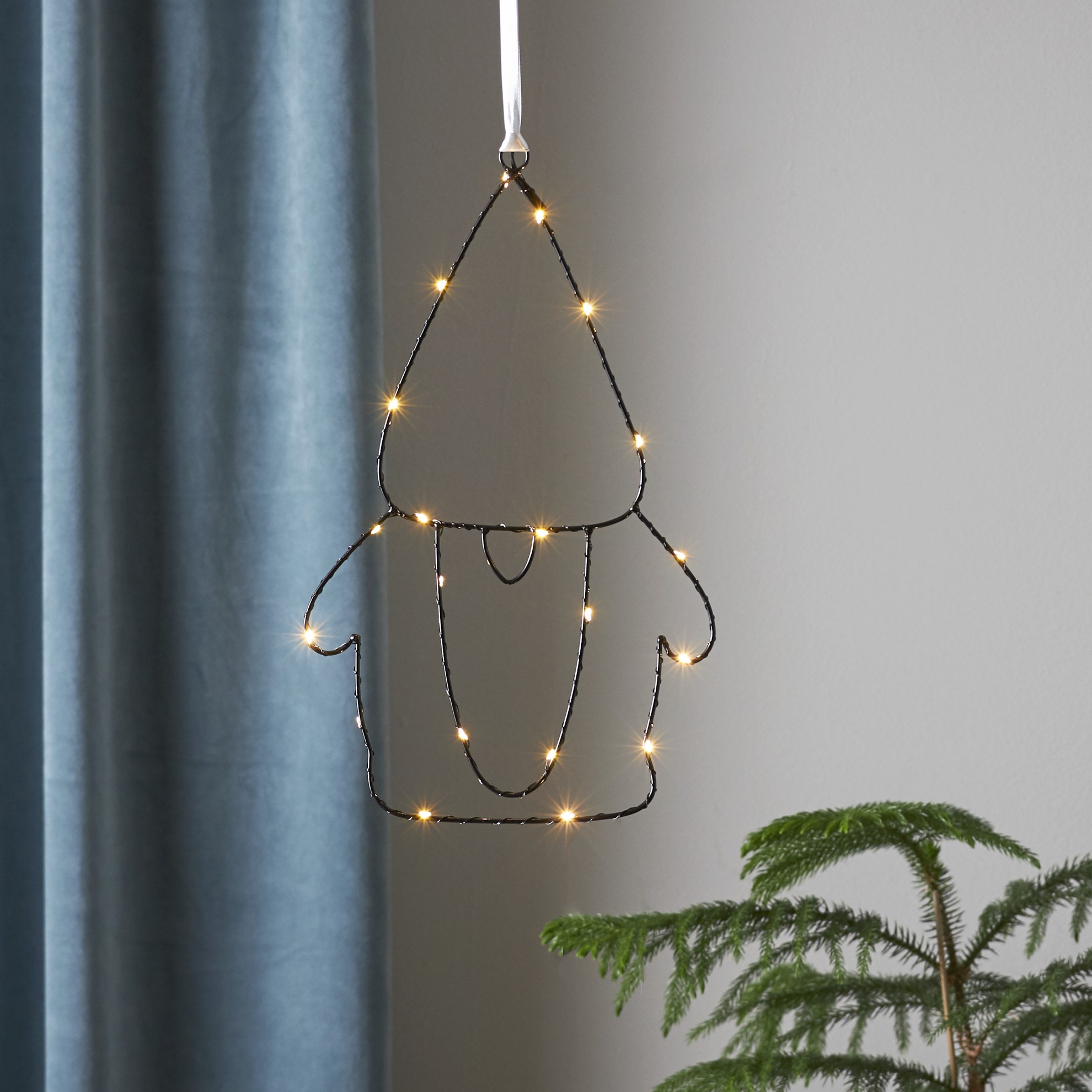 Závěsná LED světelná dekorace SANTA 20x LED V.37 cm černý_0