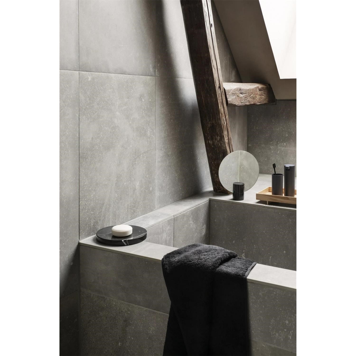 Osuška RIVA 70x140 cm antracit_3