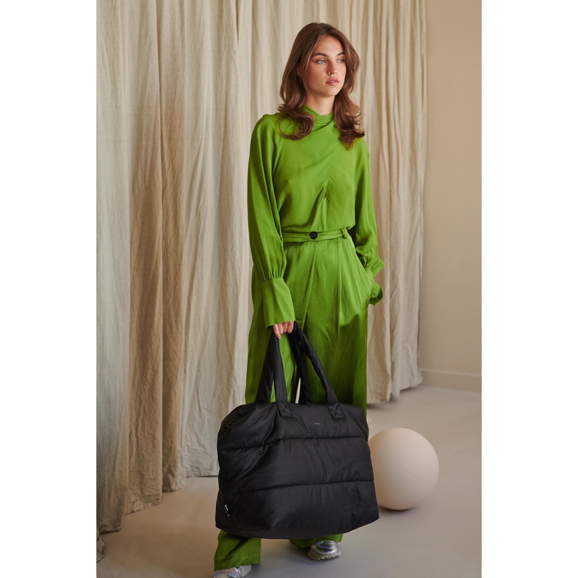 Velká prošívaná taška CAMILL Tinne+Mia z um. kůže černá_0