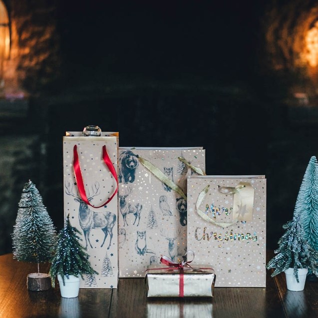 Kvalitní dárkové tašky SET/3 vel._1