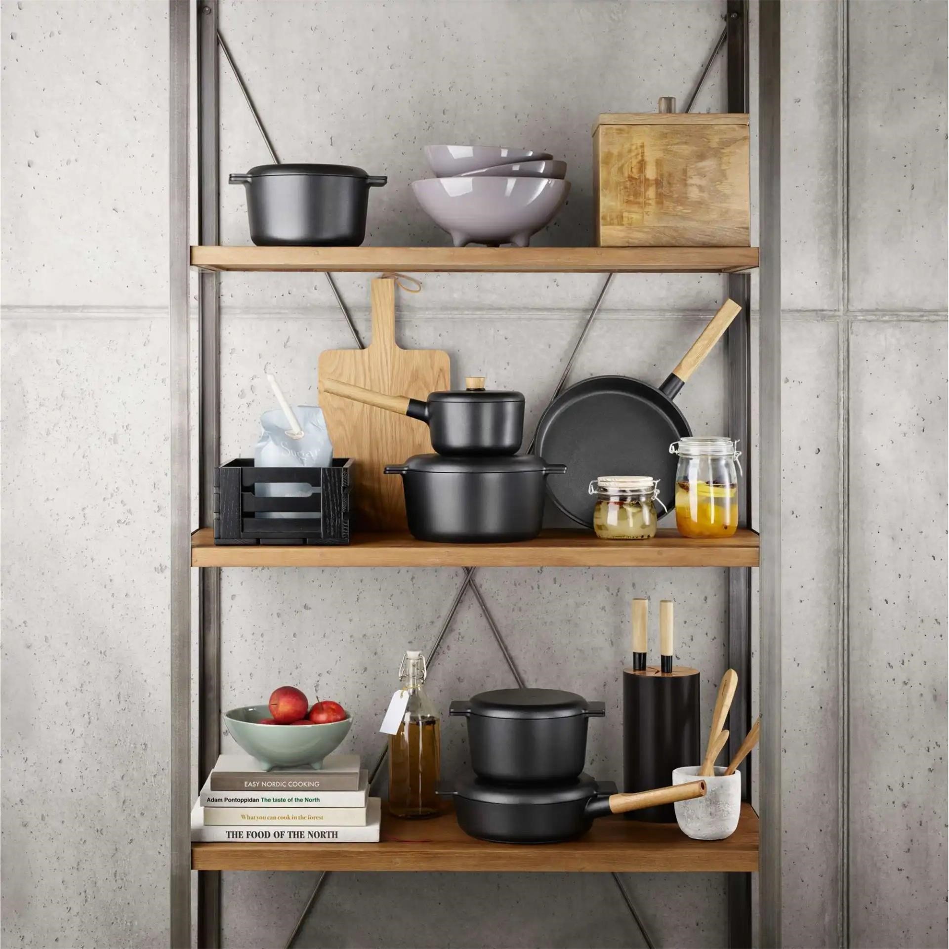 Pánev 28 cm Nordic Kitchen_1