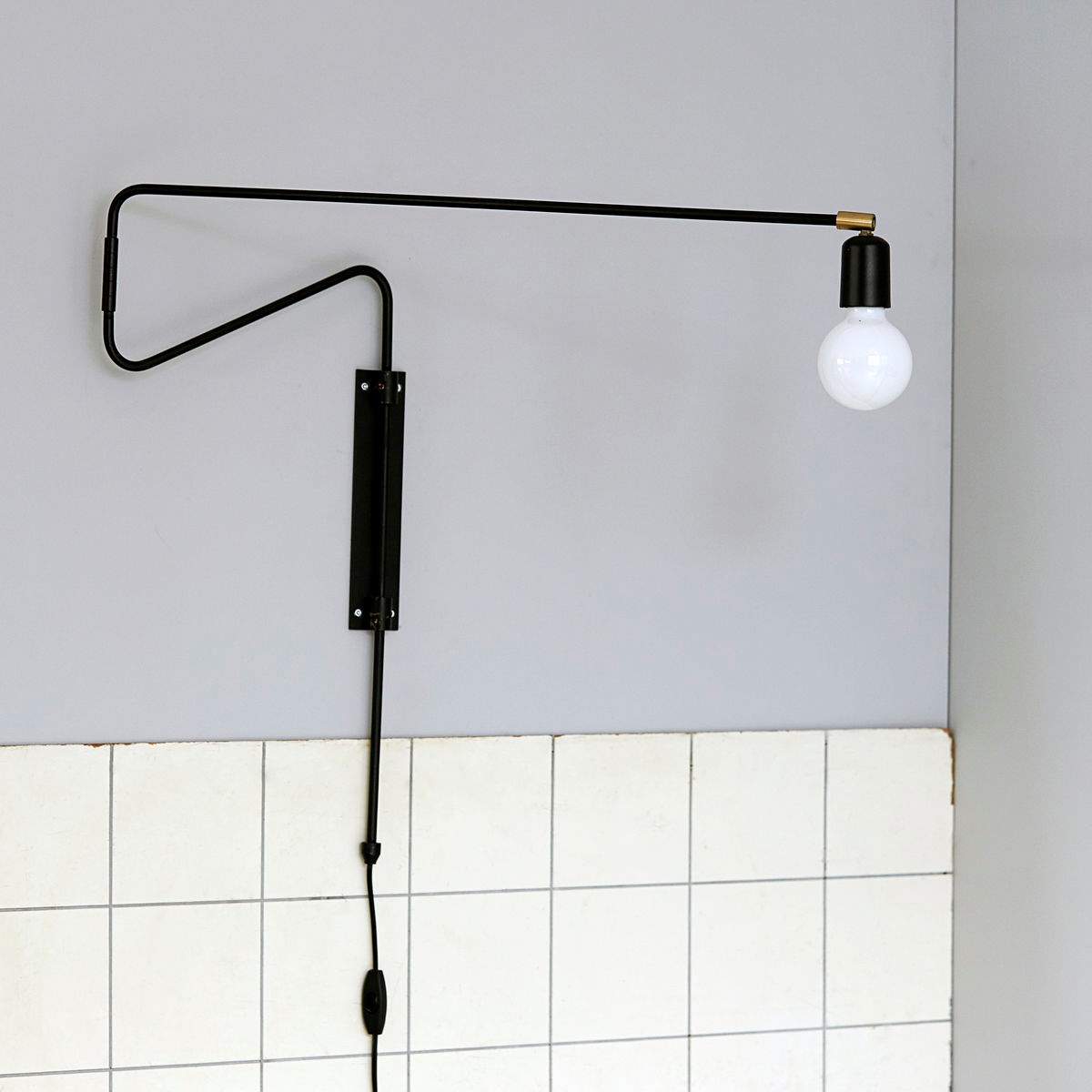 Nástěnná lampa SWING D.70cm černá_0