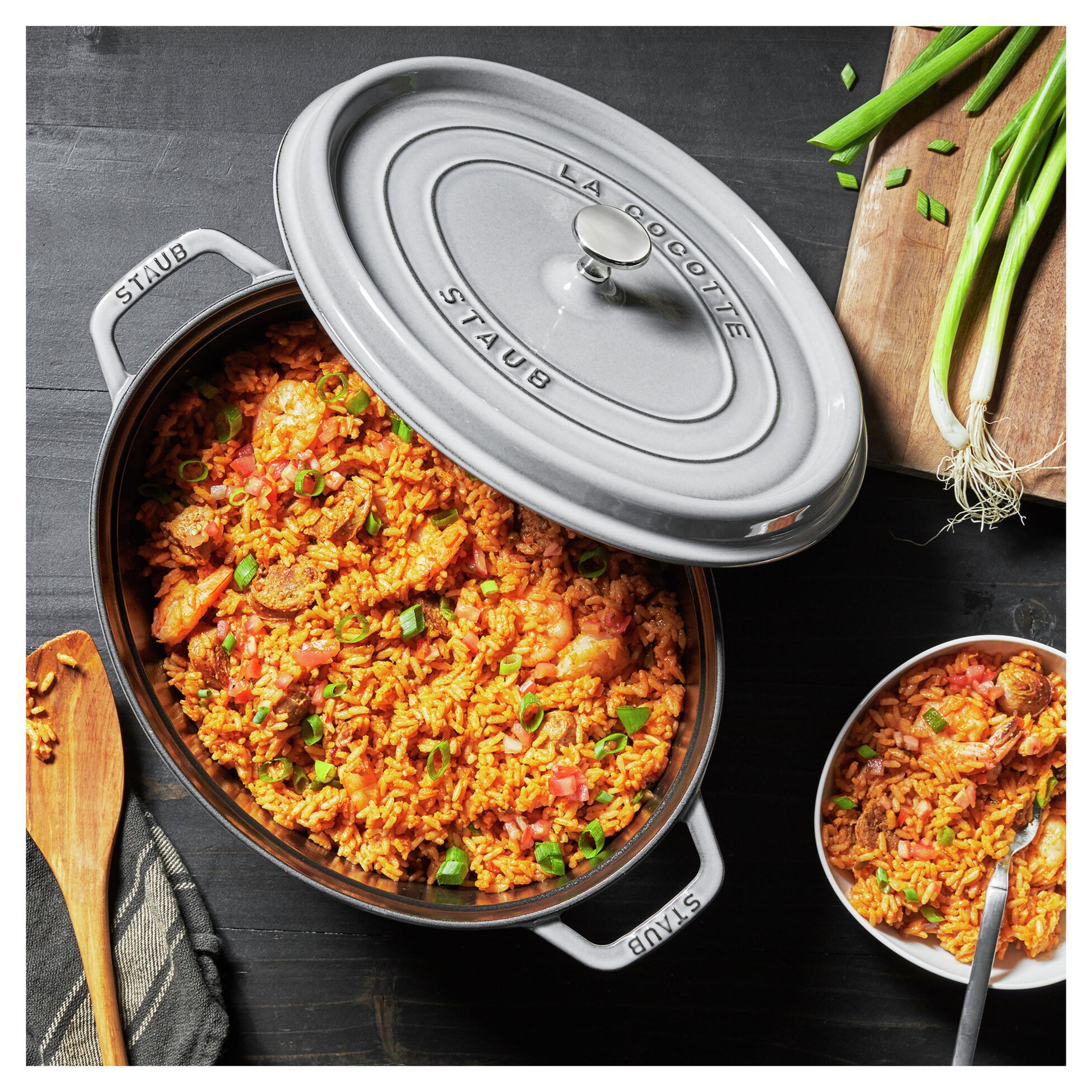 Hrnec STAUB  oválný 31 cm šedý 5,5l_1