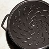 Kastrol STAUB se samopodlévací poklicí 28 cm černý 3,7l_0