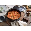 Kastrol STAUB se samopodlévací poklicí 24 cm černý 2,4l_0