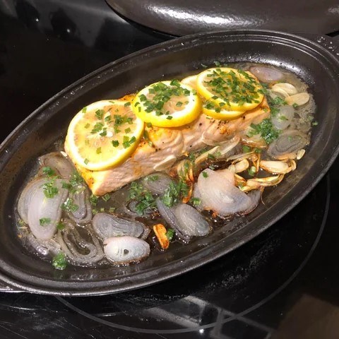 Obrázek z Zapékací forma STAUB s poklicí 31 cm litinová 700ml 