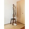 Věšák se stoličkou PILLAR 167x50 cm tm. hnědá, černá_0