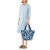 Taška přes rameno Shopper M flora blue_2