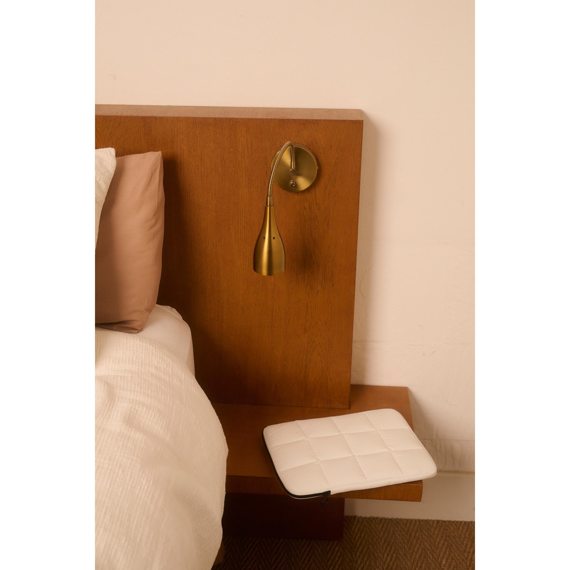 Pouzdro na notebook Tinne + Mia SENNA white_0