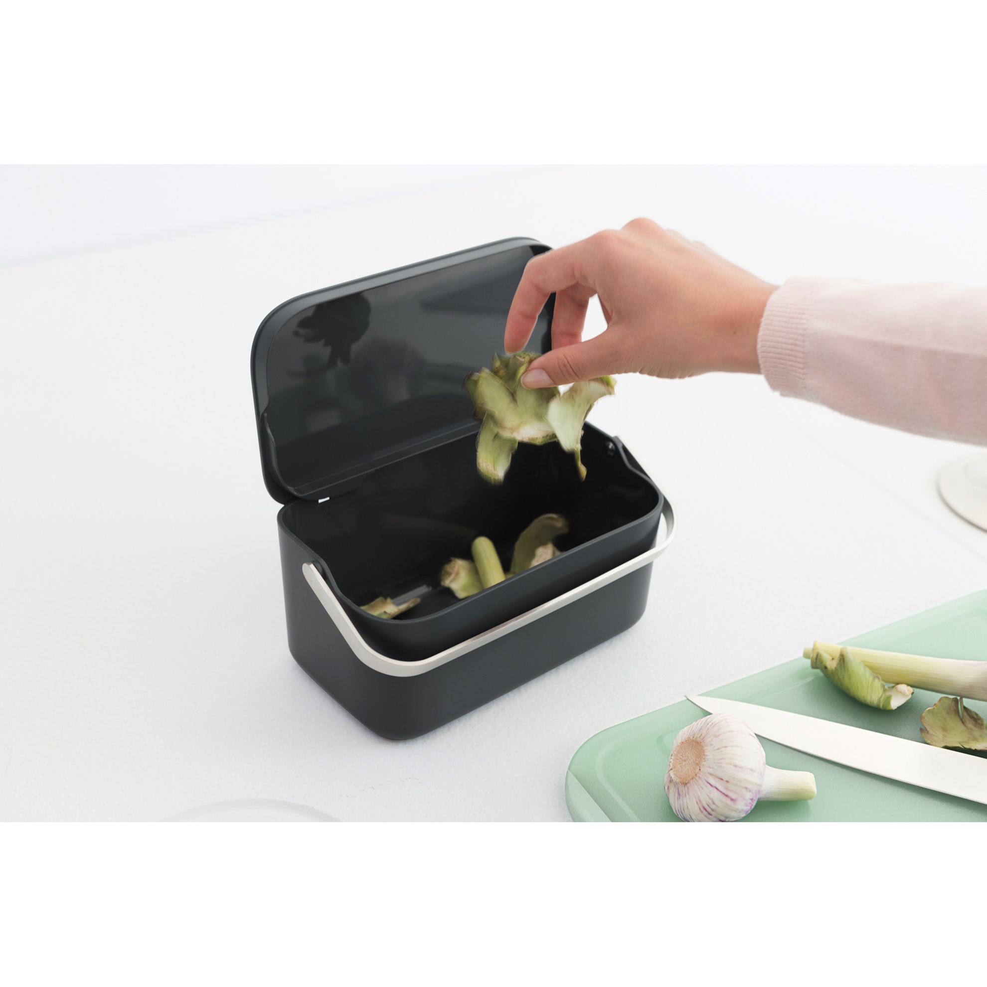 Dóza/koš na Bio odpad Brabantia 1,8l tmavě šedý_9