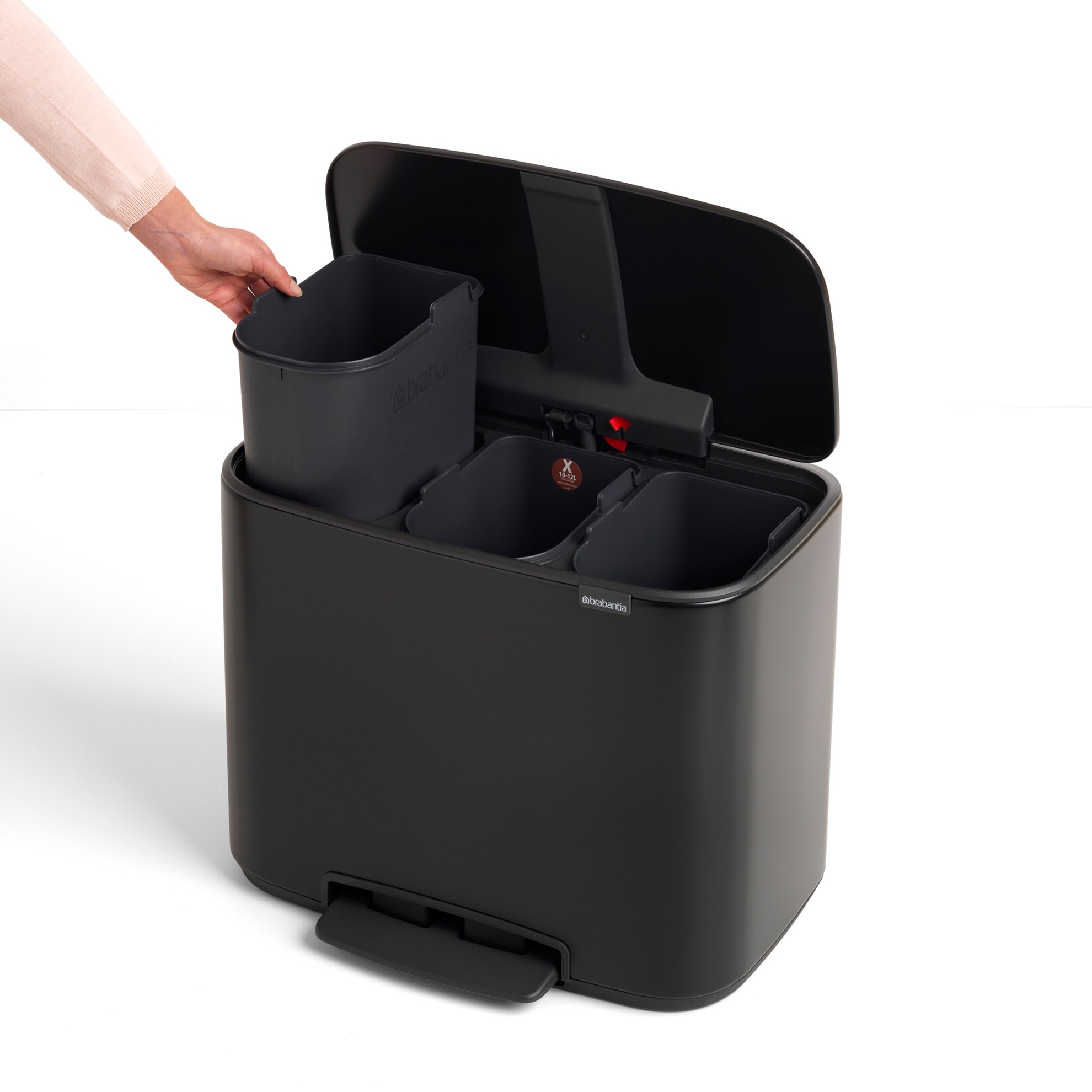 Pedálový odpadkový koš Brabantia BO 3x11l černý_0