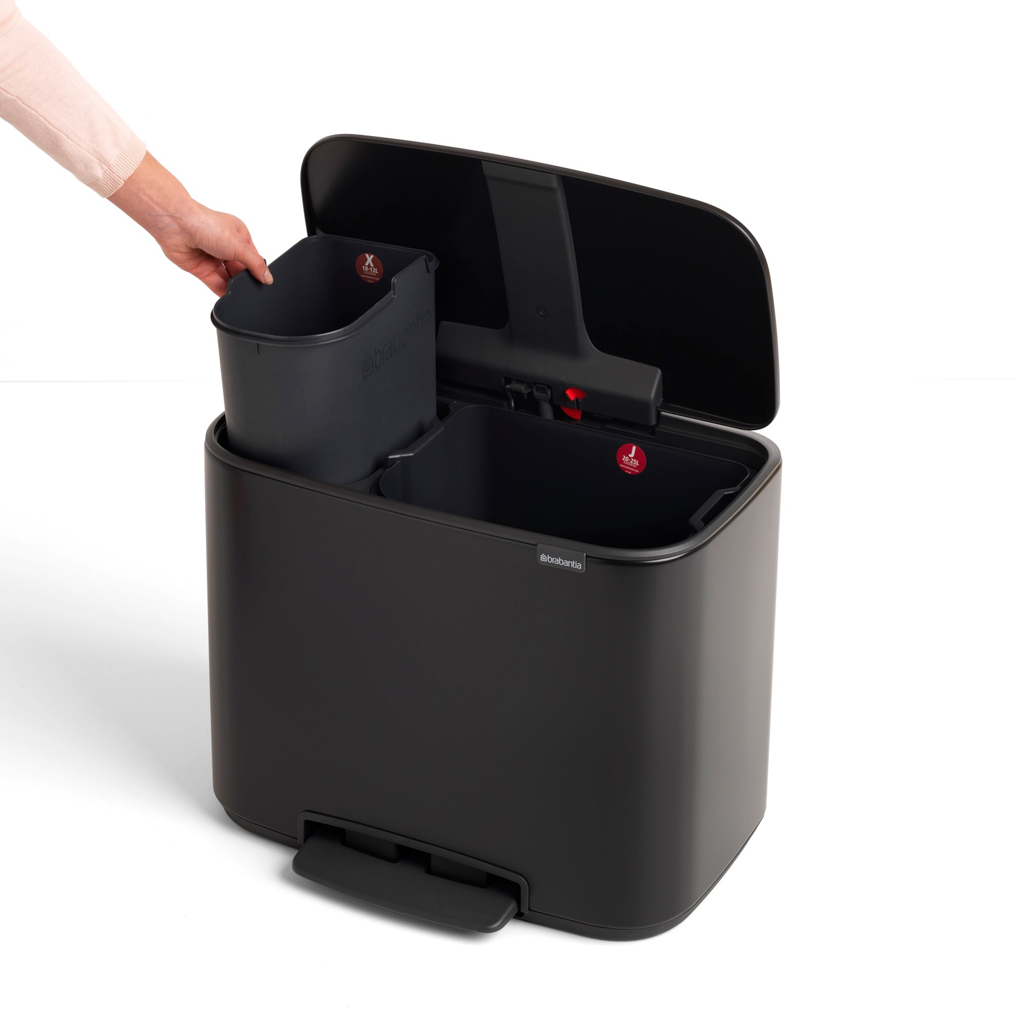 Pedálový odpadkový koš Brabantia BO 11l/23l černý_0