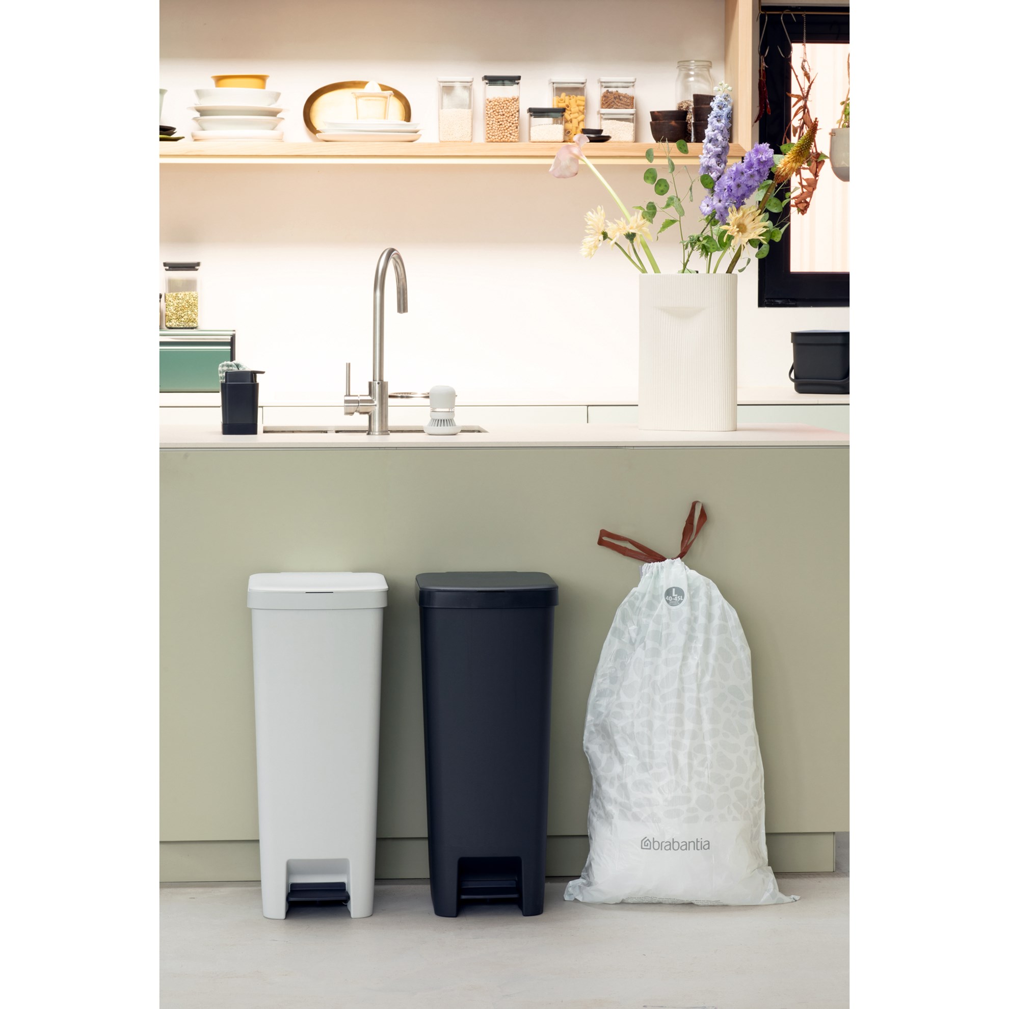 Odpadkové pytle Brabantia PERFECTFIT "L" 45l 40ks/bal_4