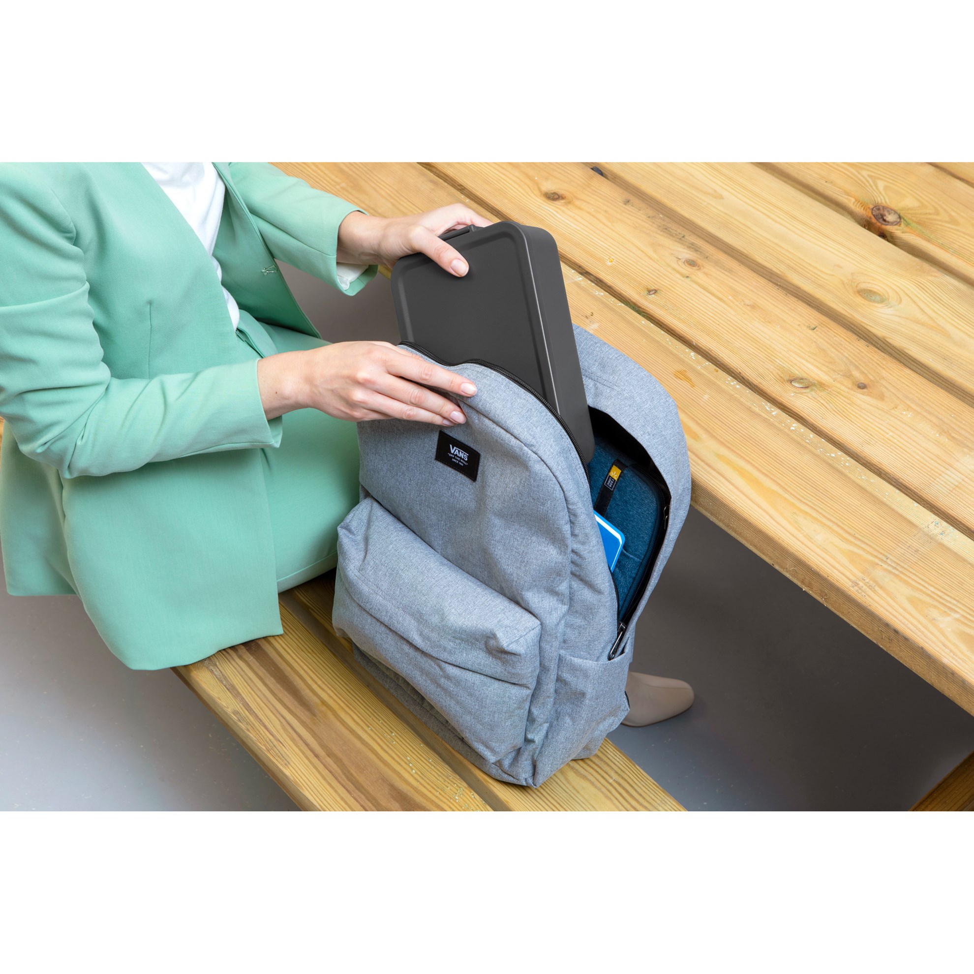 Obědový box Brabantia MAKE&TAKE 2l tmavě šedý_3