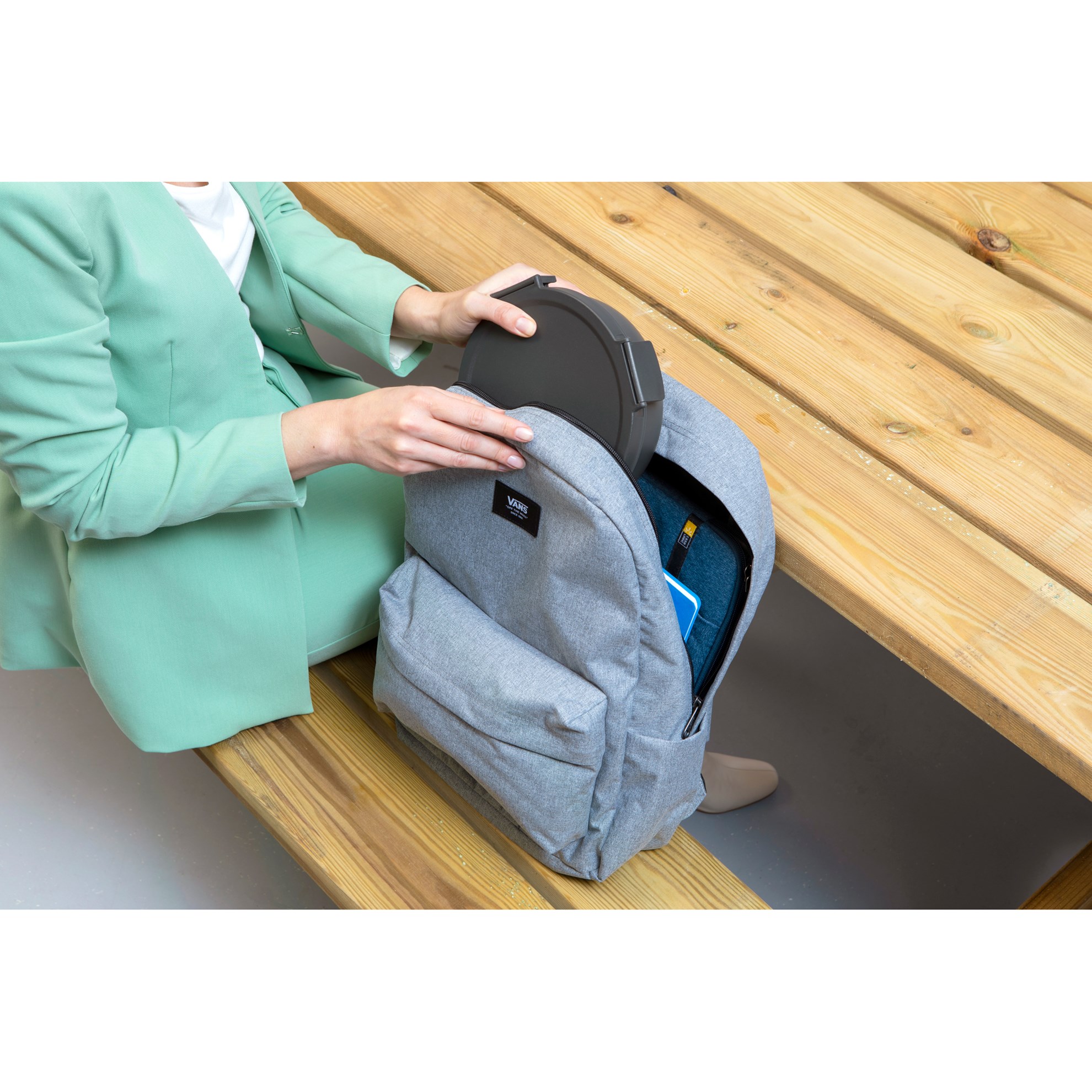 Salátová miska Brabantia MAKE&TAKE 1,3l tmavě šedá_3