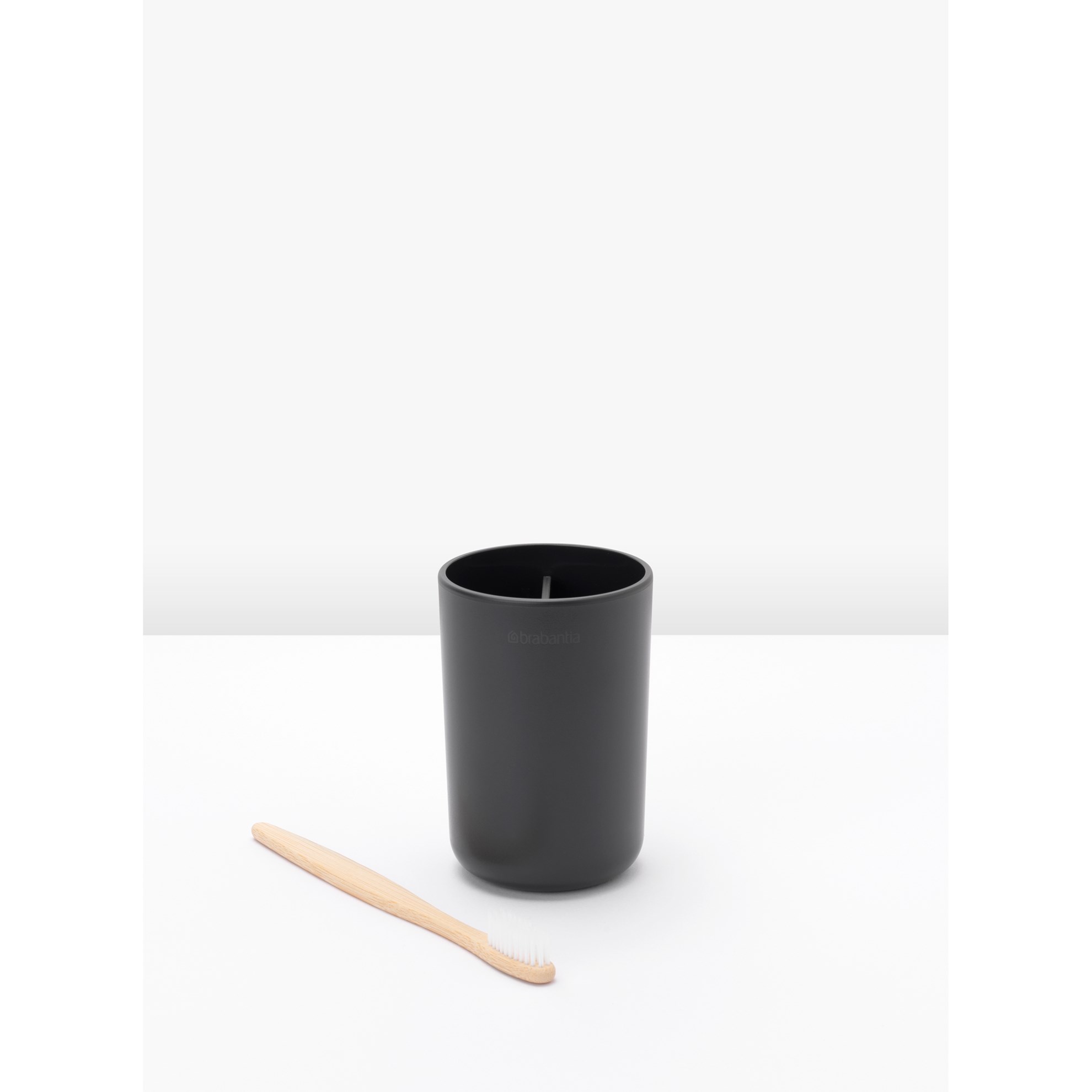 Kelímek na zubní kartáček Brabantia RENEW V.11cm tmavě šedý_8