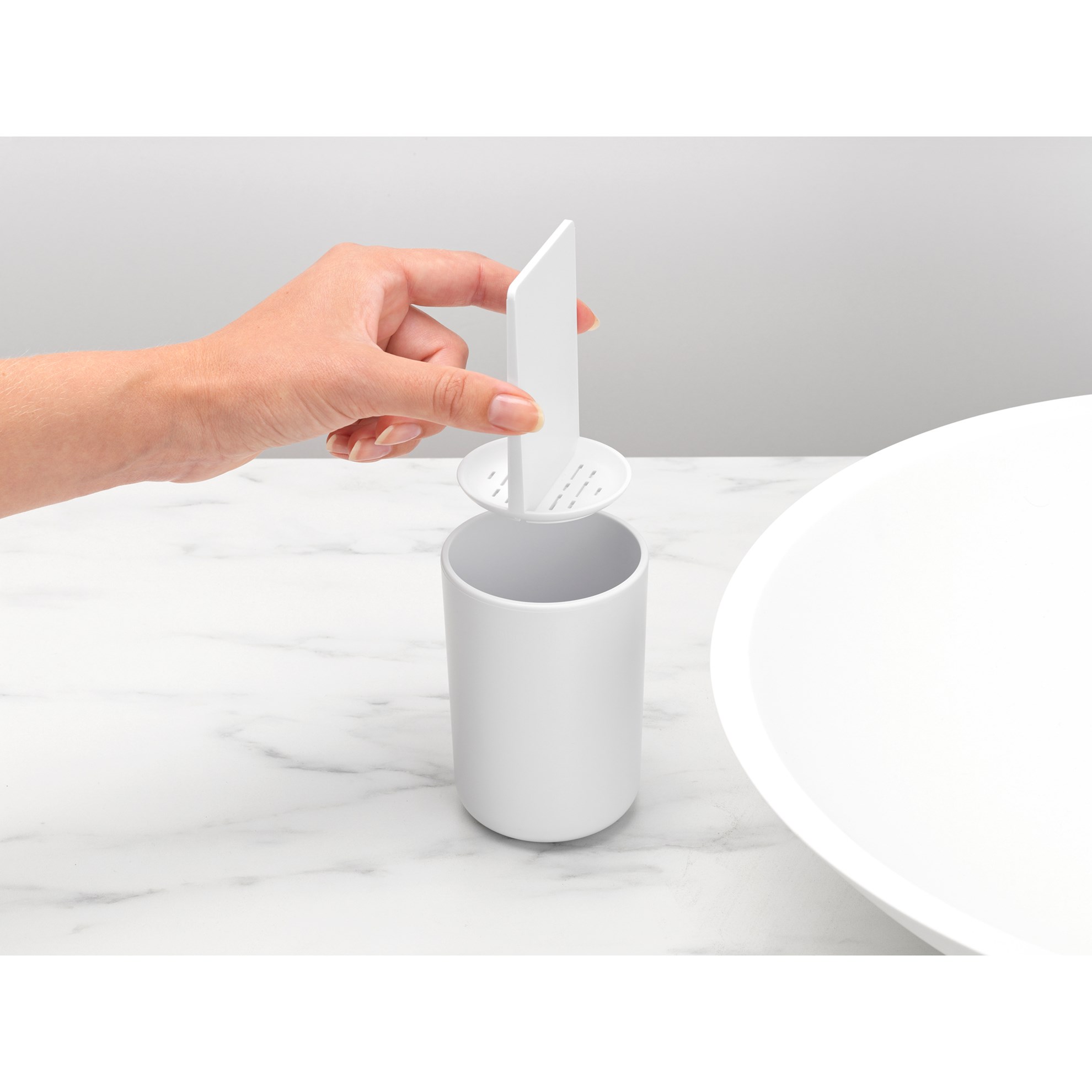 Kelímek na zubní kartáček Brabantia RENEW V.11cm bílý_7