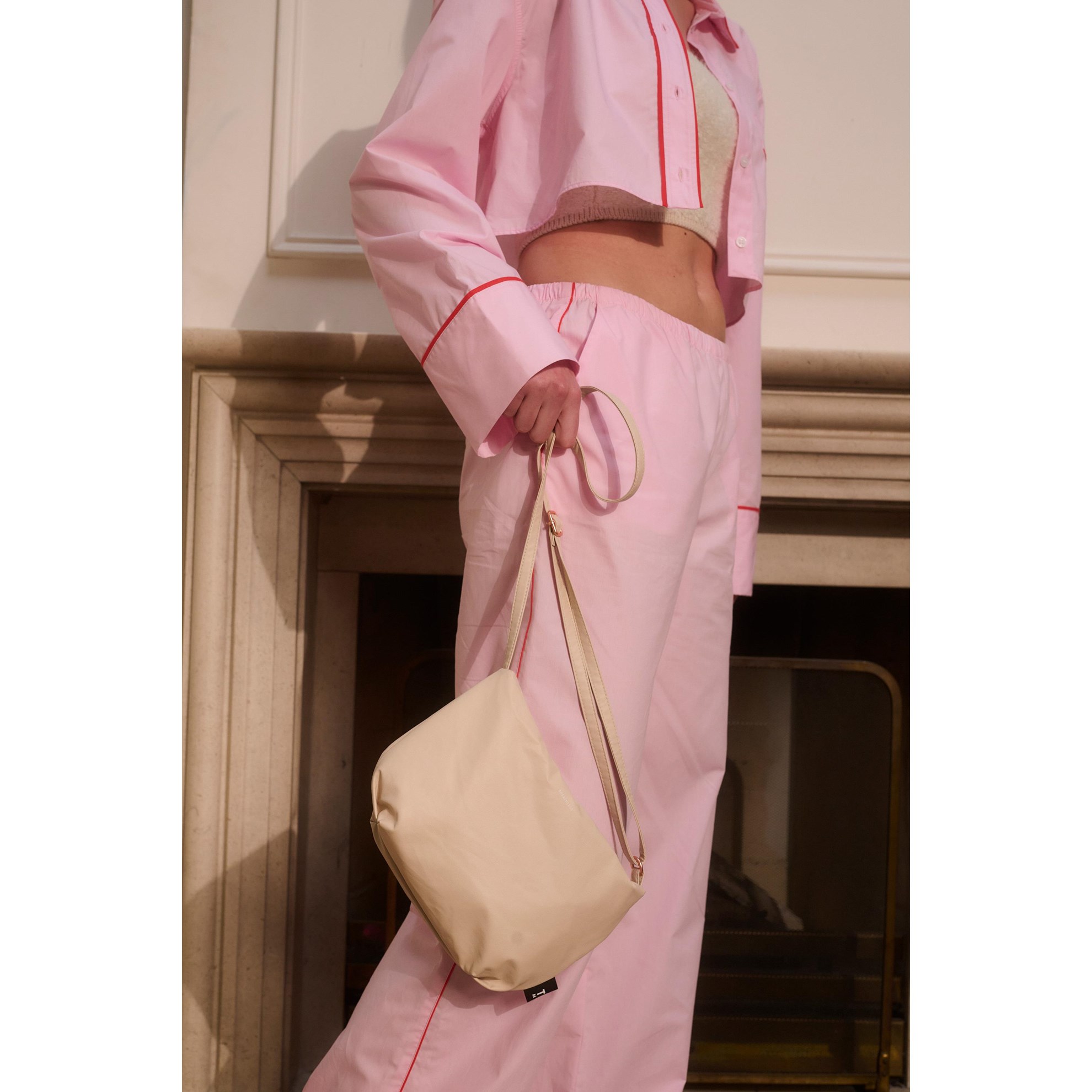 Kabelka Tinne + Mia CROSS BODY tapioca_1