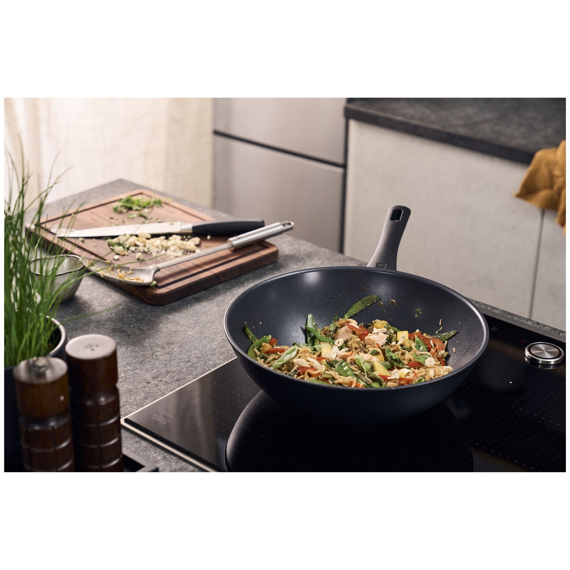 Pánev WOK ZWILLING MADURA PLUS CERAMIC 30cm_5