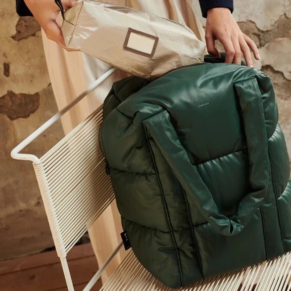 Obrázek z Taška přes rameno puffy Tinne + Mia CLODE jungle green 
