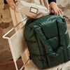 Obrázek z Taška přes rameno puffy Tinne + Mia CLODE jungle green 